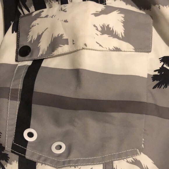 Tony Hawk board shorts swim trunks size small - Picture 3 of 7
